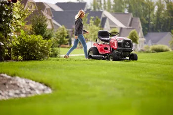 Tondeuse autoportée à éjection arrière TROYBILT 92T-R Select 382 cm³ l.92 cm